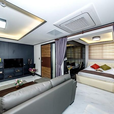 Jeju Skyhill Pension ソギポ エクステリア 写真